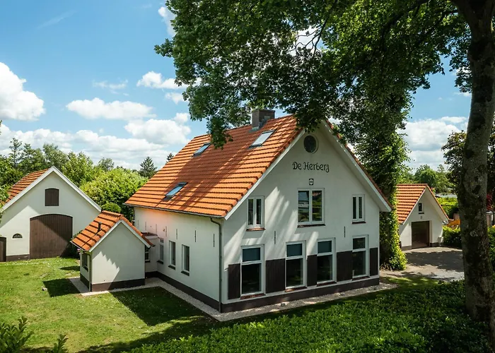 De Ijsvogel - Het Echte Veluwegevoel フォールトハイゼン