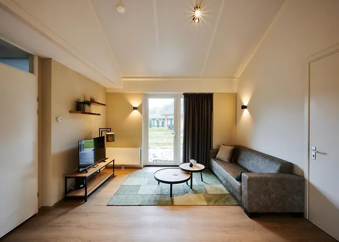 De Ijsvogel - Het Echte Veluwegevoel フォールトハイゼン