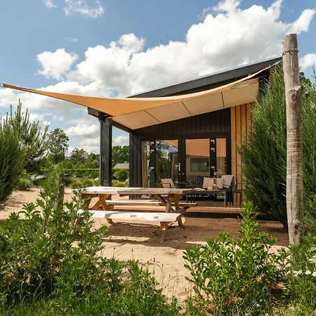 De Ijsvogel - Het Echte Veluwegevoel 부투이젠